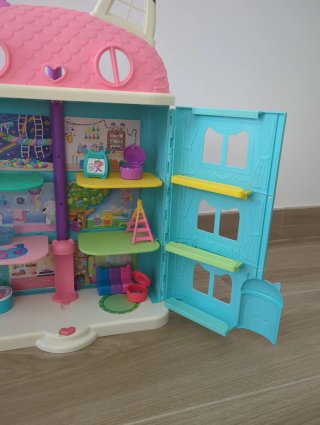 Casa de Gaby con accesorios