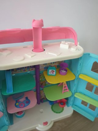 Casa de Gaby con accesorios