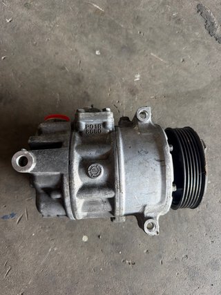 Compresor A/A VW 1K0820803S
