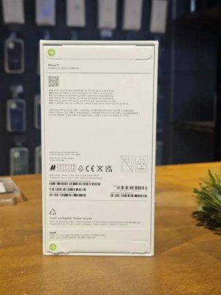 IPHONE 17 256GB BLU SIGILLATO