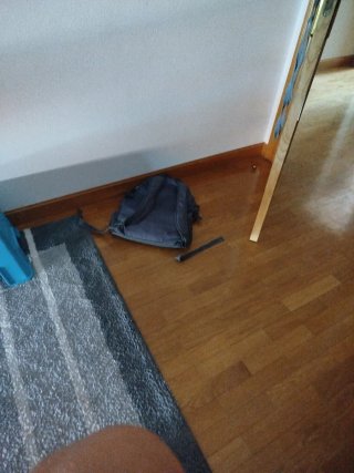 Mochila gris