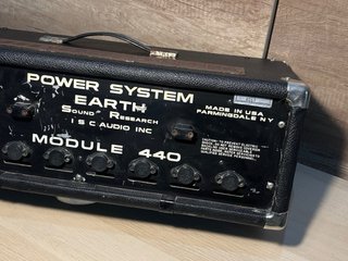 Amplificador Earth Sound Research Module 440