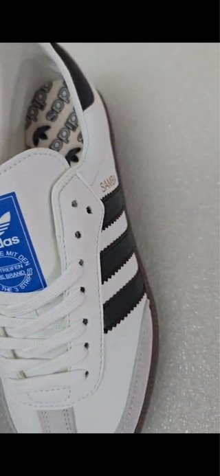 Adidas Zapatillas Deportivas Blancas y Grises