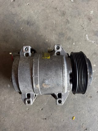 Compresor A/A Volvo XC90 8708581