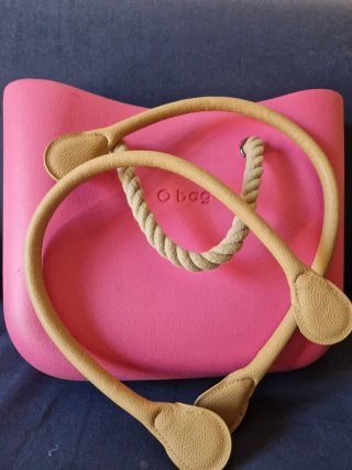 Borsa O bag fucsia con manici in corda e ricambi