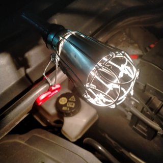 Luz portátil con pinzas batería