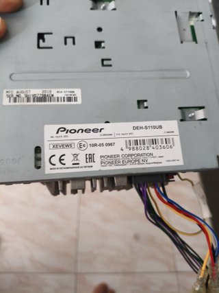 Radio Coche Pioneer DEH-S110UB