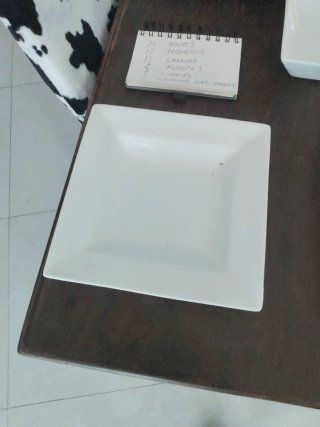Vajilla porcelana blanca cuadrada