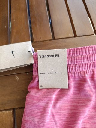 Pantalón corto Nike niña rosa
