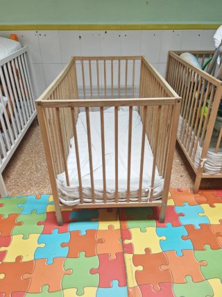 Cuna de madera Ikea