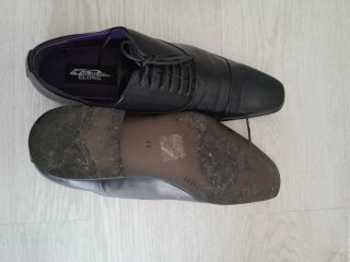 Scarpe eleganti nere da uomo