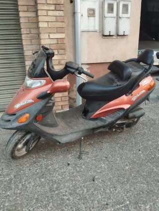 Kymco Dink 50 Scooter Naranja/Gris