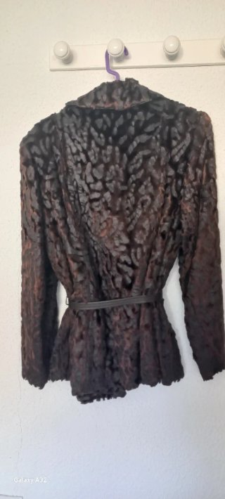 Chaqueta Astracán marrón Talla 44
