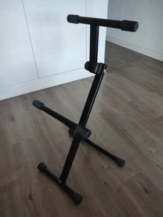 Soporte de amplificador Guil ajustable