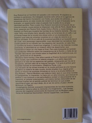 Calle de Las Tiendas Oscuras