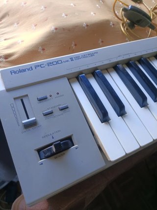 Roland PC-200 MK II Teclado MIDI