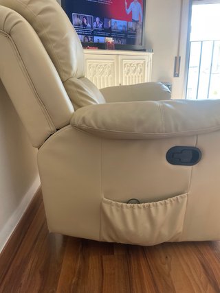 Sillón polipiel beige masaje