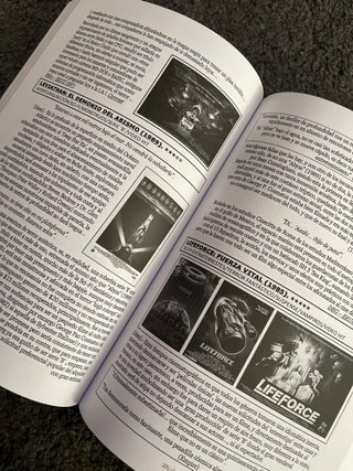 LIBRO HORROR 80s 300 peliculas A-Z 450 pag. NUEVO