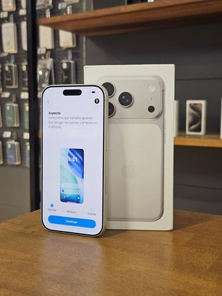 IPHONE 17 PRO 1TB PLATA BATERIA 100% - 3 CICLOS