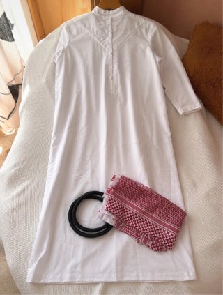 Abbigliamento tradizionale islamico da uomo