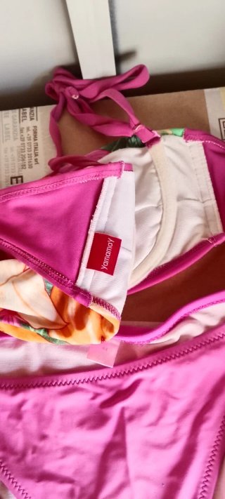 Costume bikini floreale rosa fuxia