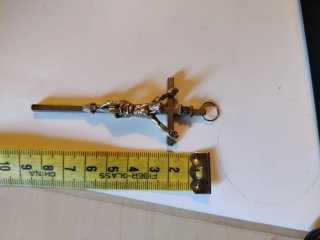 Conjunto artículos religiosos crucifijos y más