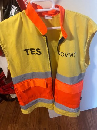 Vendo uniforme de Emergencias Sanitarias (Joviat)