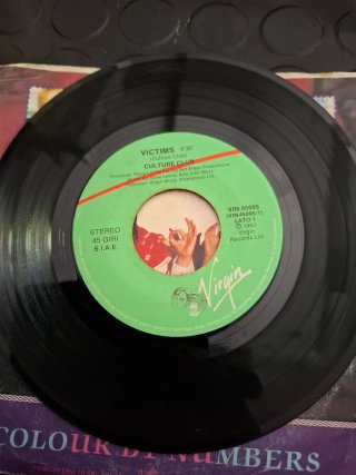 Culture Club Victims 45giri
