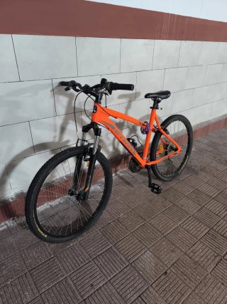 Bicicleta Montaña Naranja BTWIN