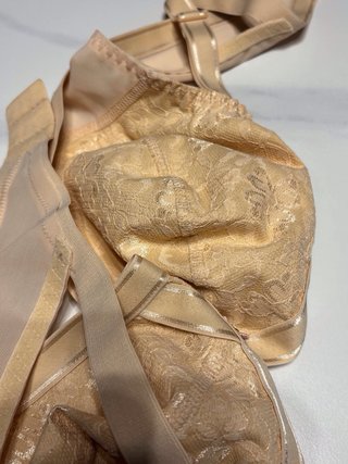 Reggiseno pizzo beige 6B