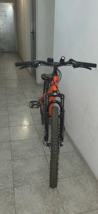 Bicicleta de montaña Moma GTT24 24" - Como nueva.