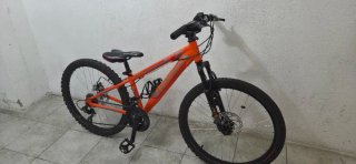 Bicicleta de montaña Moma GTT24 24" - Como nueva.