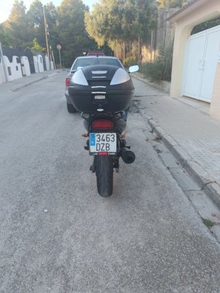 Suzuki GS 500 F Negra