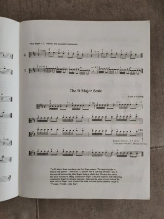 Suzuki viola school Viola part. Volume 1