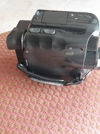 Videocámara Panasonic VHS-C NV-S1 PAL