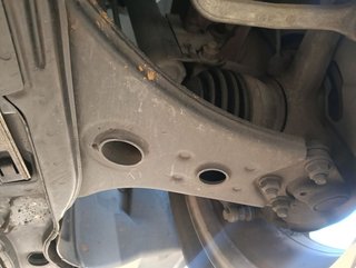 BRAZO SUSPENSION DELANTERO IZQUIERDO MERCEDES-BEN