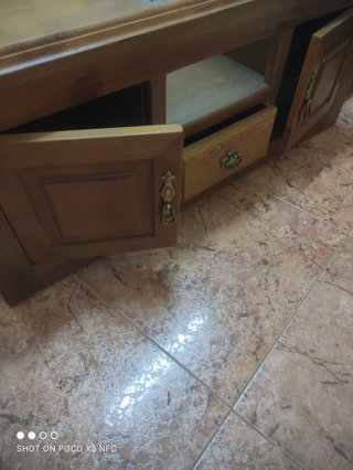 Mueble bajo salón madera maciza nuevo, ebanisteria
