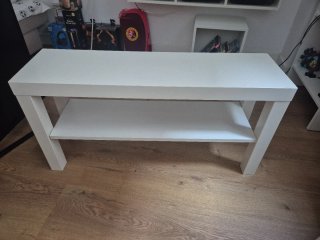 Mueble TV blanco con balda