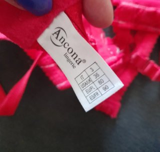 Reggiseno pizzo rosso coppe imbottite tg. 90C