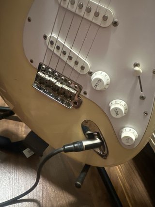 Guitarra tipo Stratocaster japonesa Fernandes600€