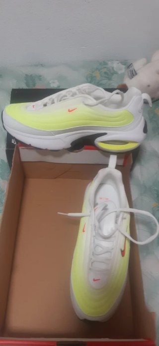 Zapatillas Nike Air Max Blancas y Amarillas