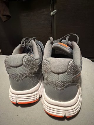 Nike Revolution EU Talla 46 Gris/Naranja