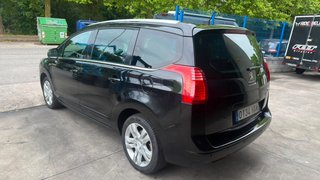 Peugeot 5008 1.6 HDI UNICO DUEÑO CON LIBRO 7PLAZAS