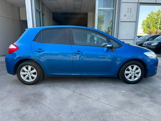 Toyota Auris 1.4 D4D DPF Active 2012