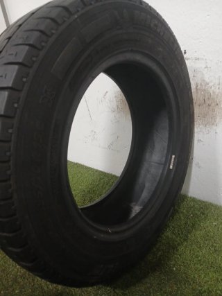 195 70 15C 104/102R MICHELIN AGILIS