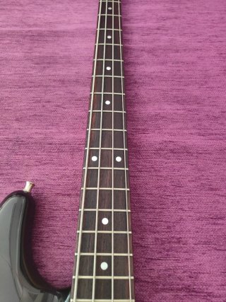 Fender Precision Bass Lyte Deluxe