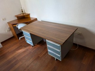 Escritorio oficina metal y madera