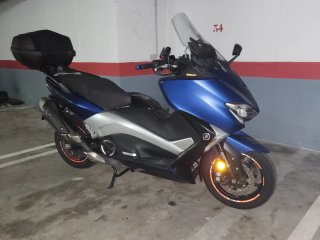 Yamaha T Max Azul/Plata Maxi Scooter