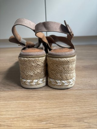 Sandalias Refresh Beige Cuña Esparto