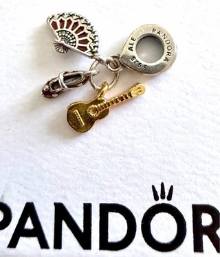 Charm Pandora: ventaglio, scarpetta e chitarra